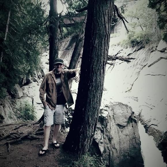 Meet your Posher, Jessica - Picture 1 of 1